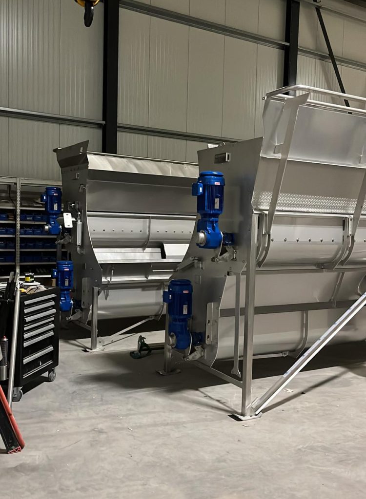 WhatsApp Image 2025-05-22 at 11.54.04